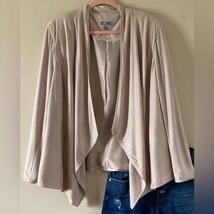 Elegant Cream Women's Jacket